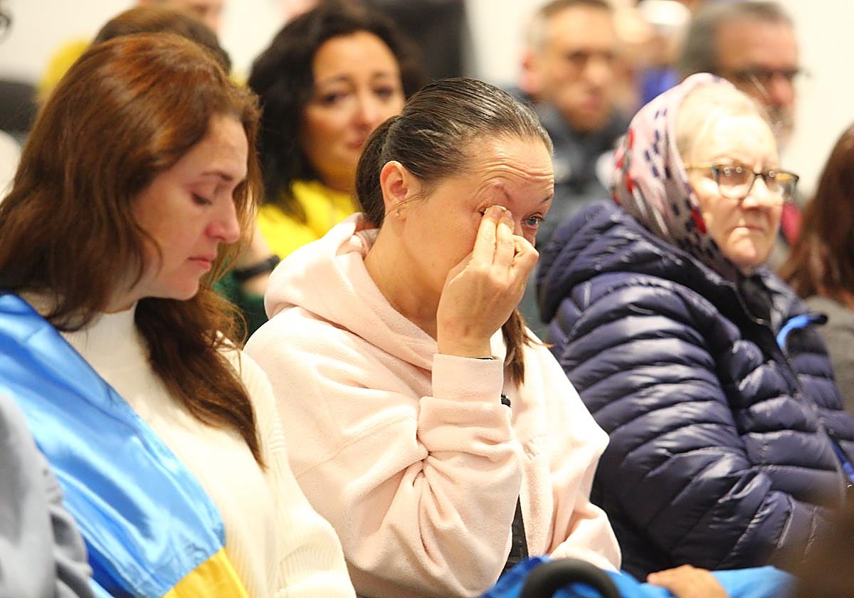 Acto de solidaridad del Ayuntamiento de Ponferrada con el pueblo ucraniano con motivo del primer aniversario de la invasión rusa