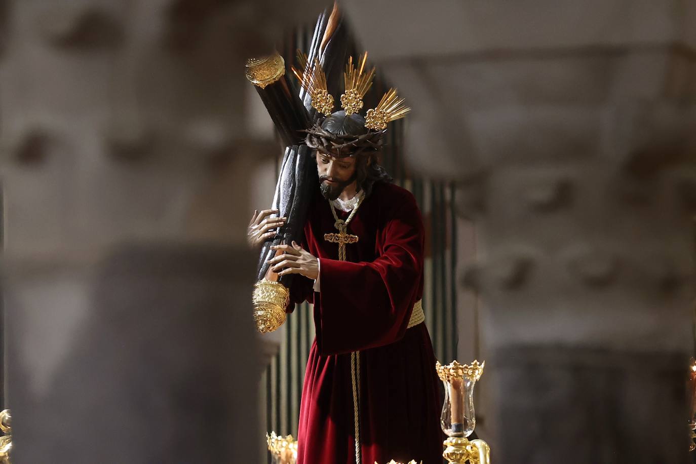 El Vía Crucis de las cofradías con Jesús del Buen Suceso de Córdoba, en imágenes