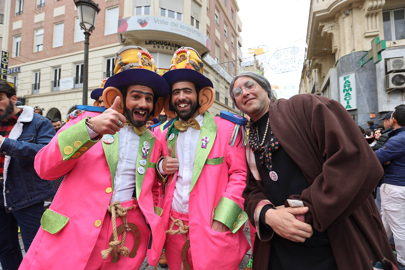 La colorida Cabalgata del Carnaval de Córdoba, en imágenes