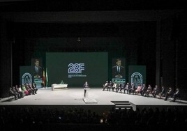 Actos por el Día de Andalucía 2023, en directo: pleno, izado de bandera y entrega de medallas