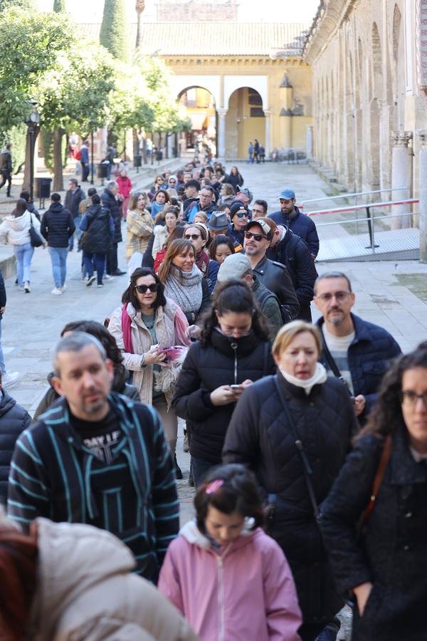 El animado ambiente turístico en Córdoba por el 28-F, en imágenes