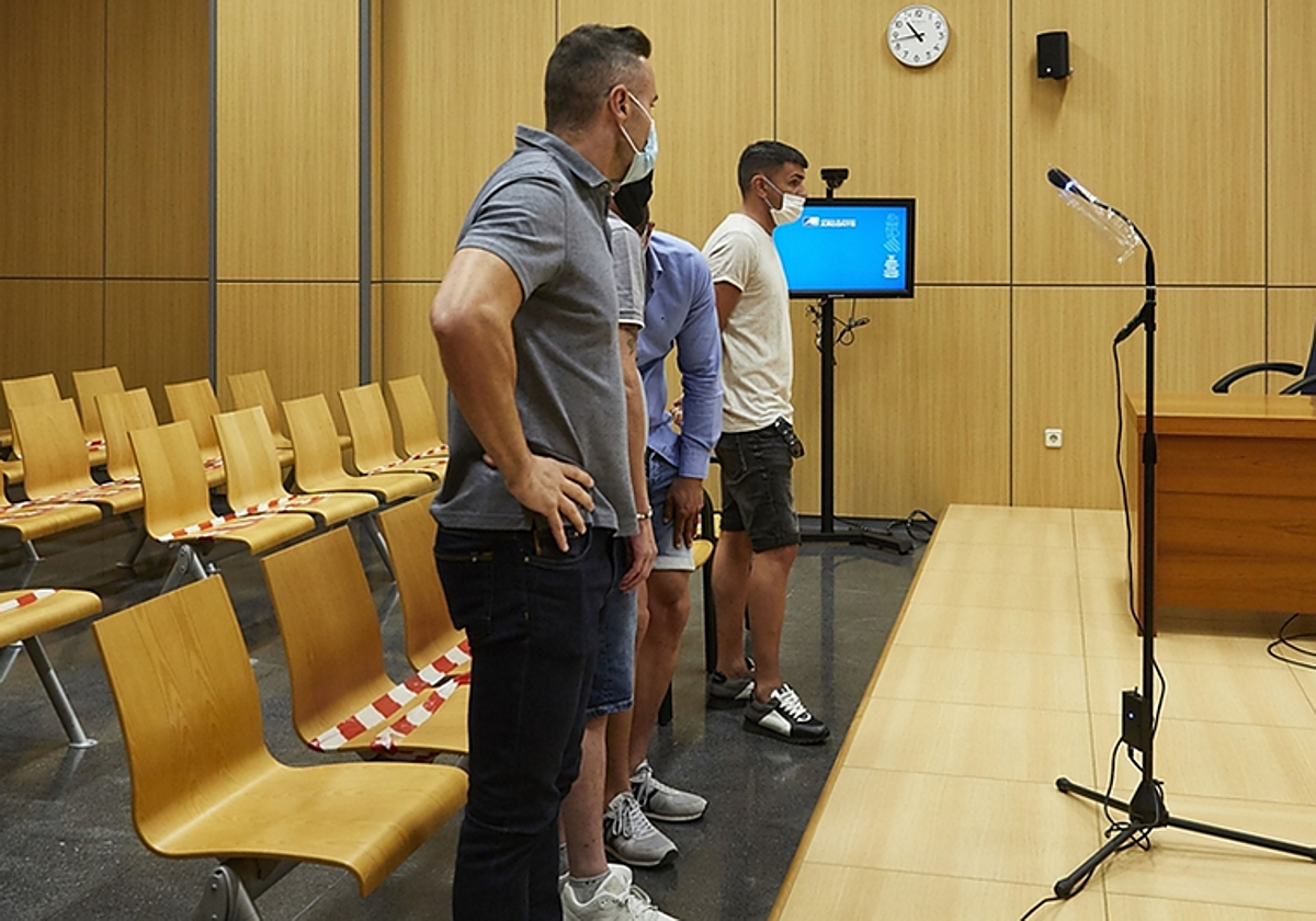 Imagen de archivo de uno de los hermanos de Antonio Anglés en un juzgado de Valencia.