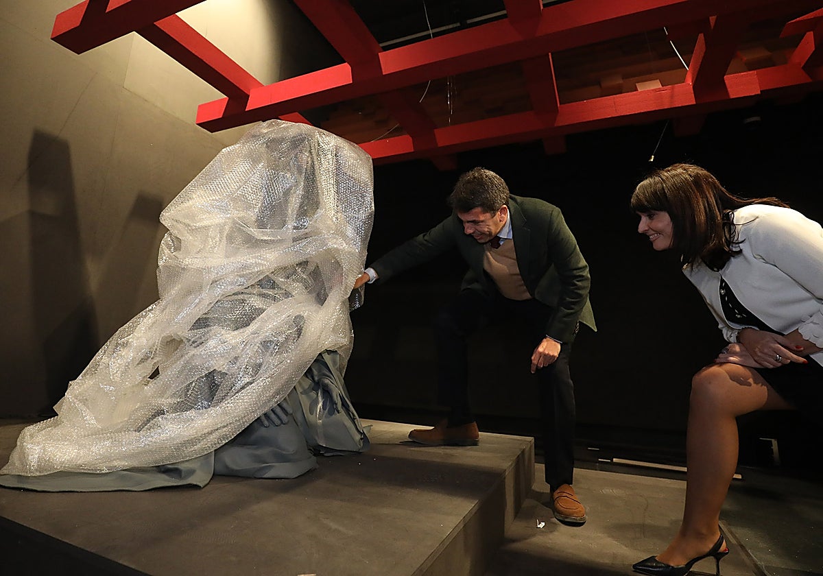 Carlos Mazón y Julia Parra, este miércoles en el MARQ.