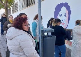 El AMPA del colegio Al-Yussana de Lucena recoge firmas por deficiencias en el comedor escolar