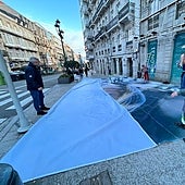 Abel Caballero ordena retirar una lona de la candidata del PP en Vigo