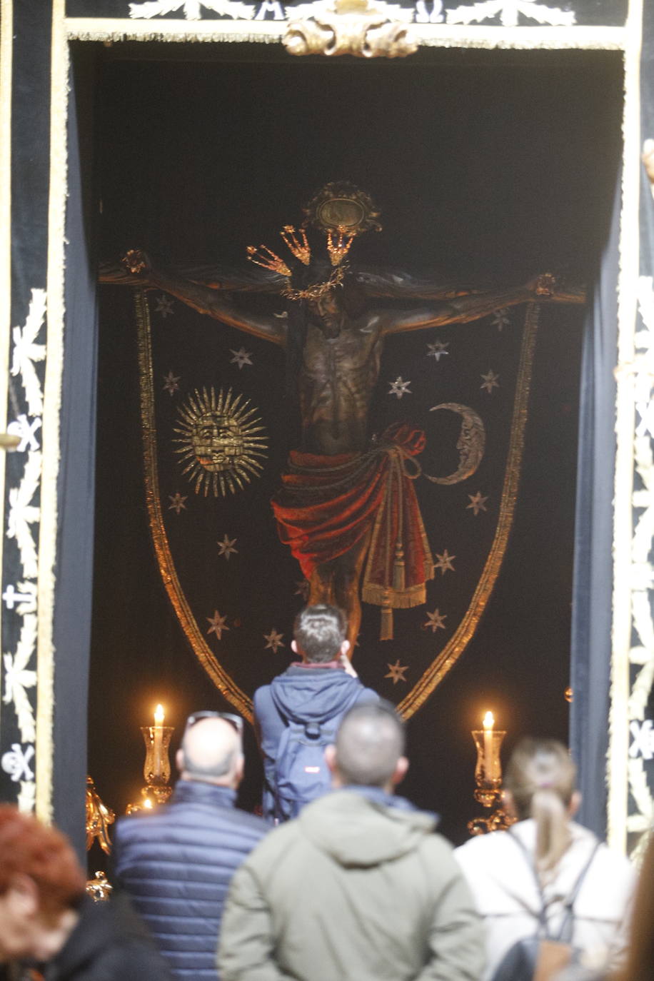 Las veneraciones del primer viernes de marzo en Córdoba, en imágenes