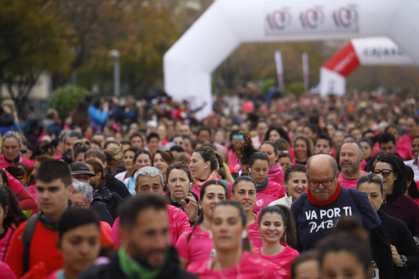 La populosa &#039;Pink Running&#039; en Córdoba, en imágenes