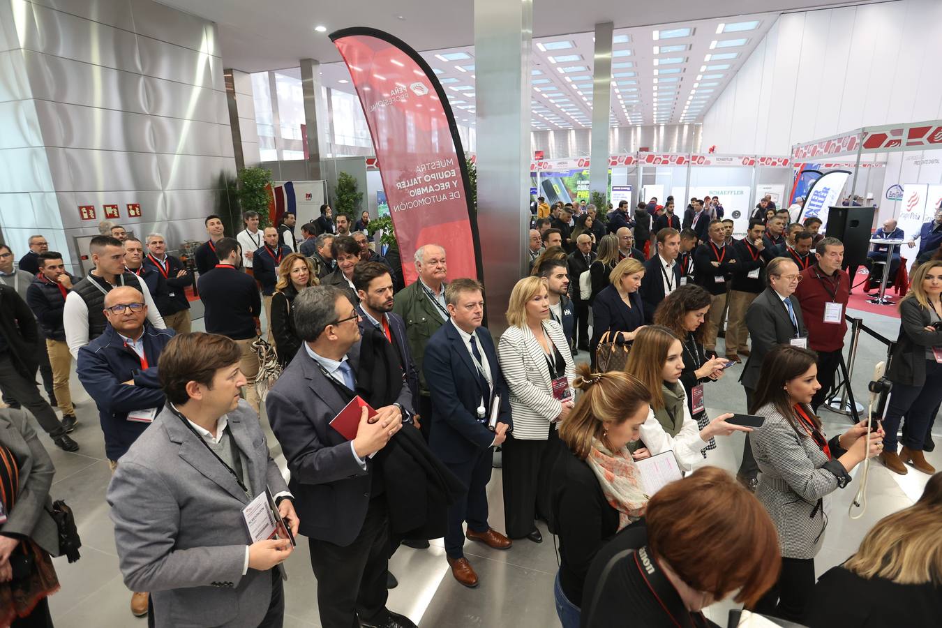 La Feria del Grupo Peña en Córdoba y el estreno del CEFCC, en imágenes