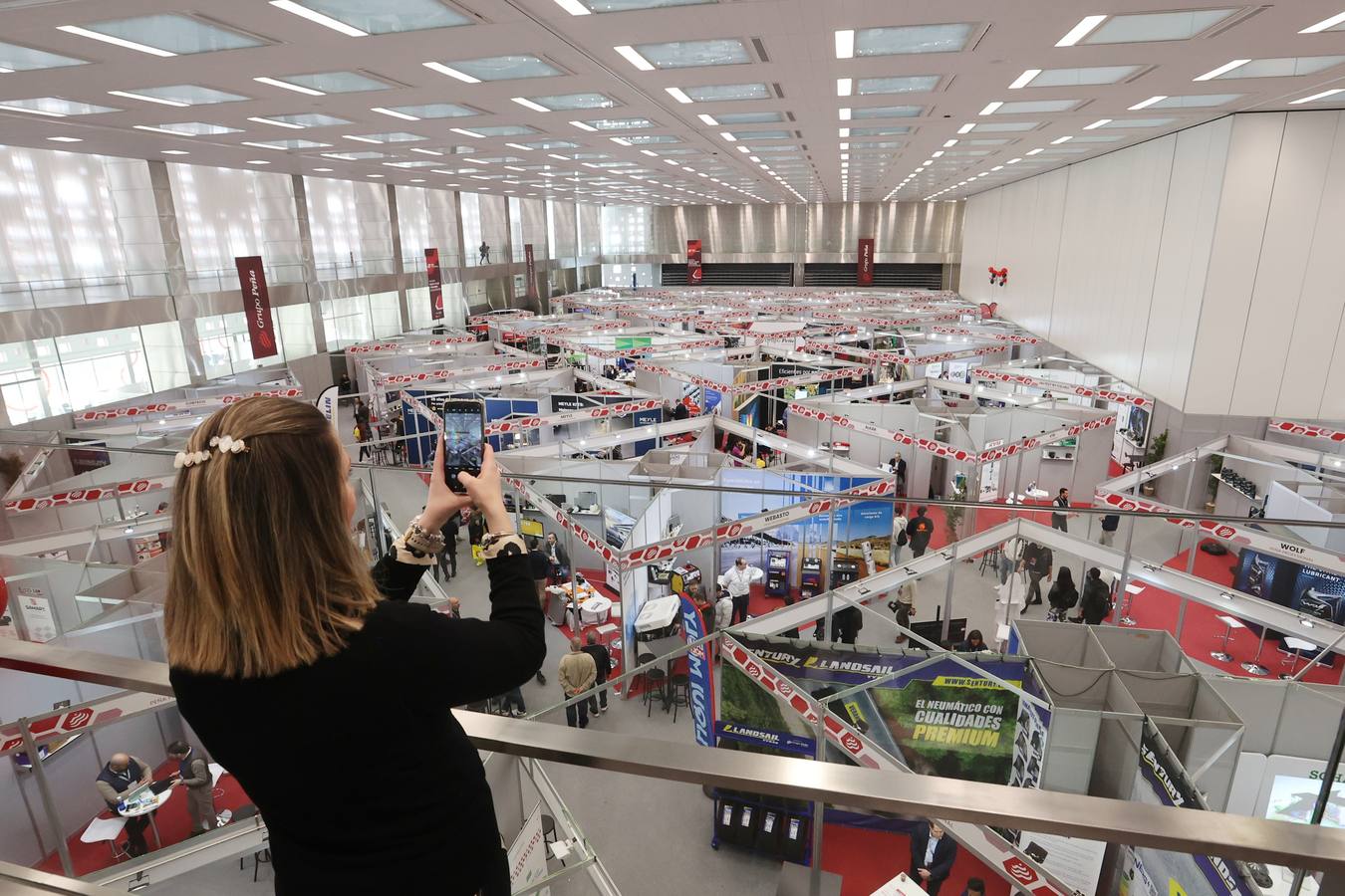 La Feria del Grupo Peña en Córdoba y el estreno del CEFCC, en imágenes