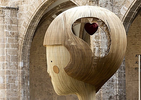 Imagen secundaria 1 - La muestra cuenta con piezas producidas ex profeso para la exposición, además de una selección de ninots e ilustraciones