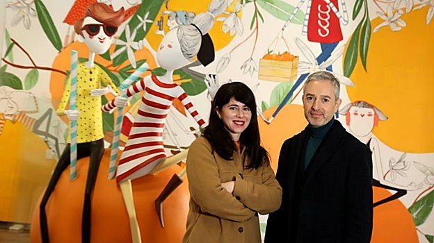 Imagen de la artista Marina Puche y el director del CCCC, José Luis Pérez Pont