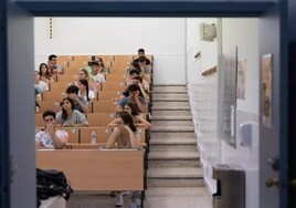 Andalucía estudia recurrir al Tribunal Constitucional la Ley de Universidades del Gobierno de Sánchez