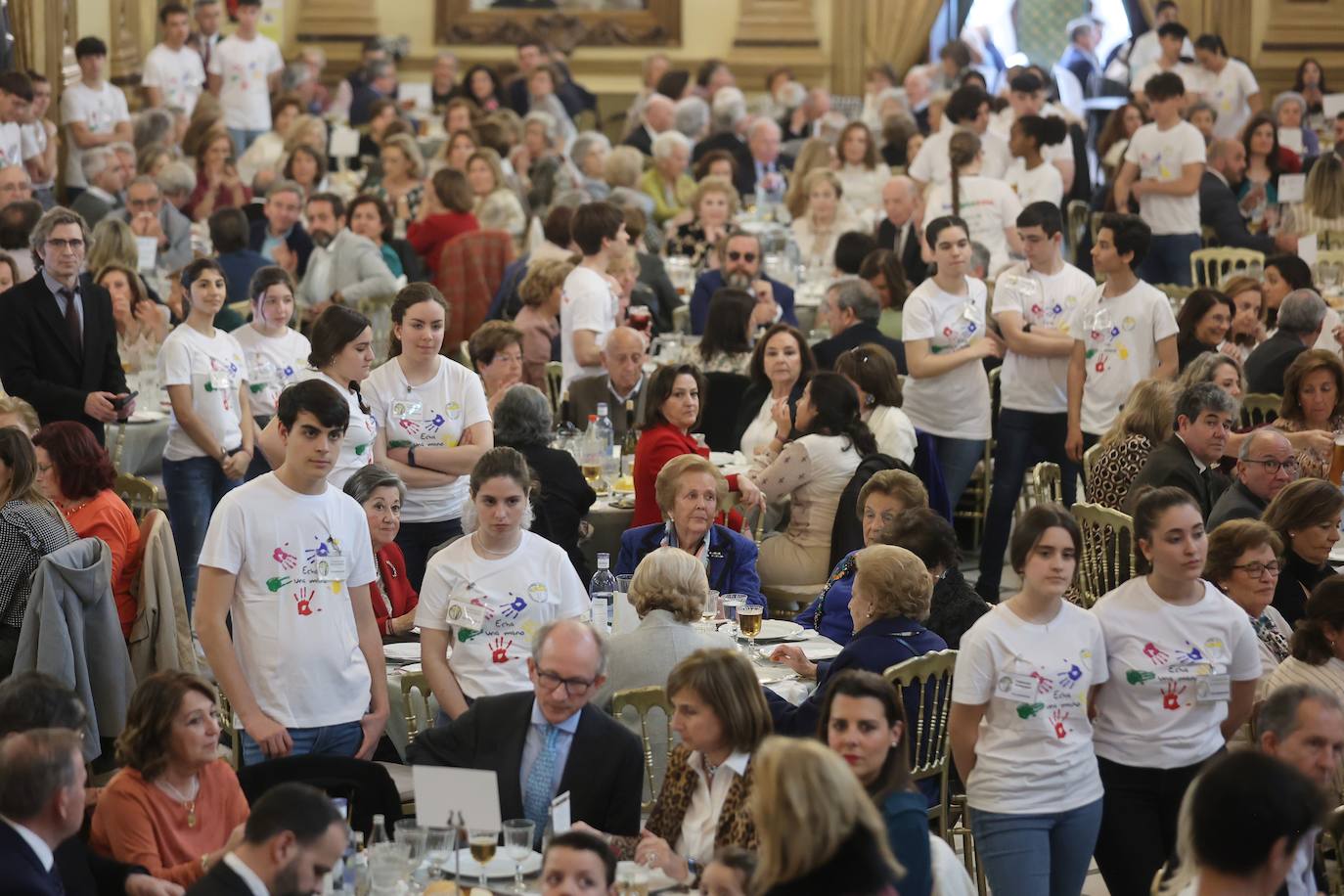 El almuerzo solidario de la Fundación Bangassou, en imágenes