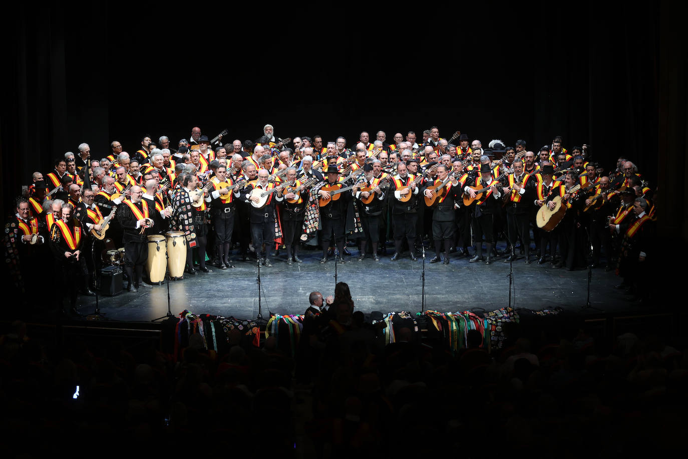 El concierto de Tuna España en el Gran Teatro de Córdoba, en imágenes