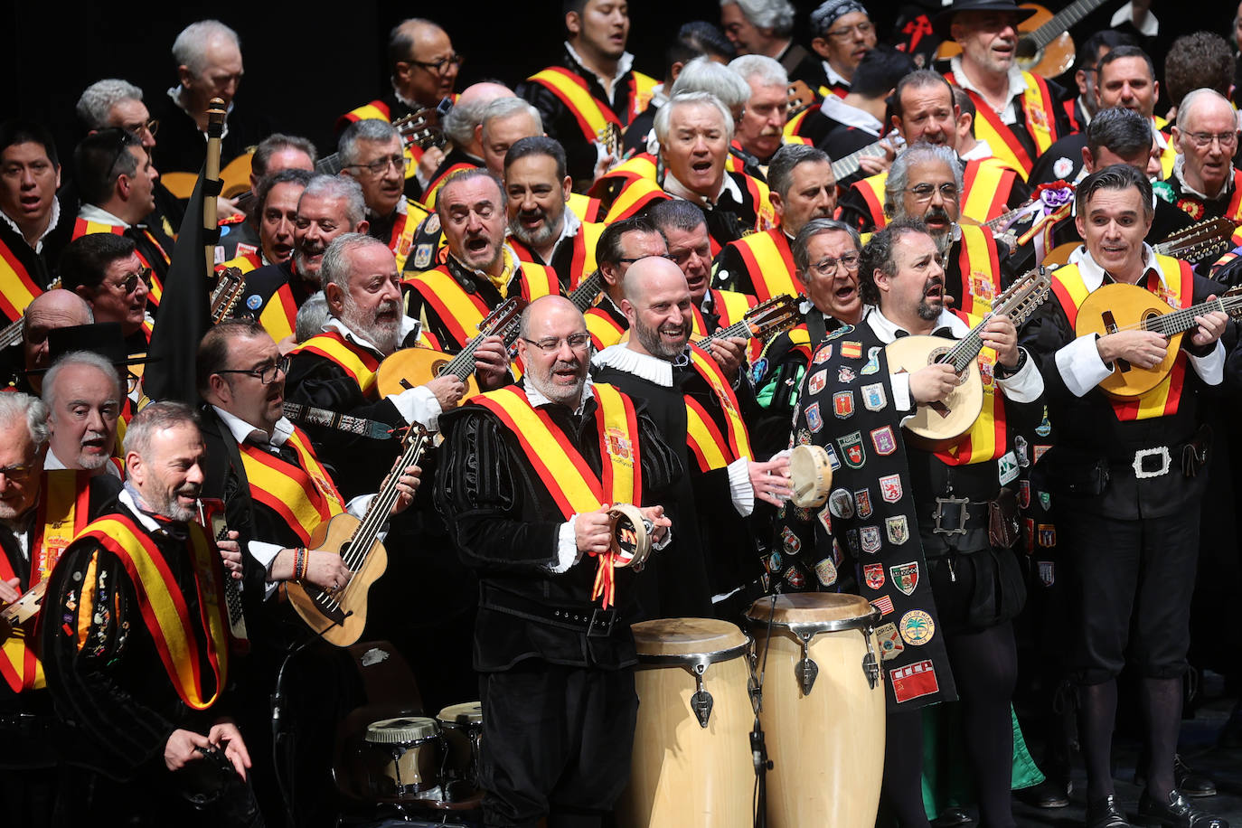 El concierto de Tuna España en el Gran Teatro de Córdoba, en imágenes