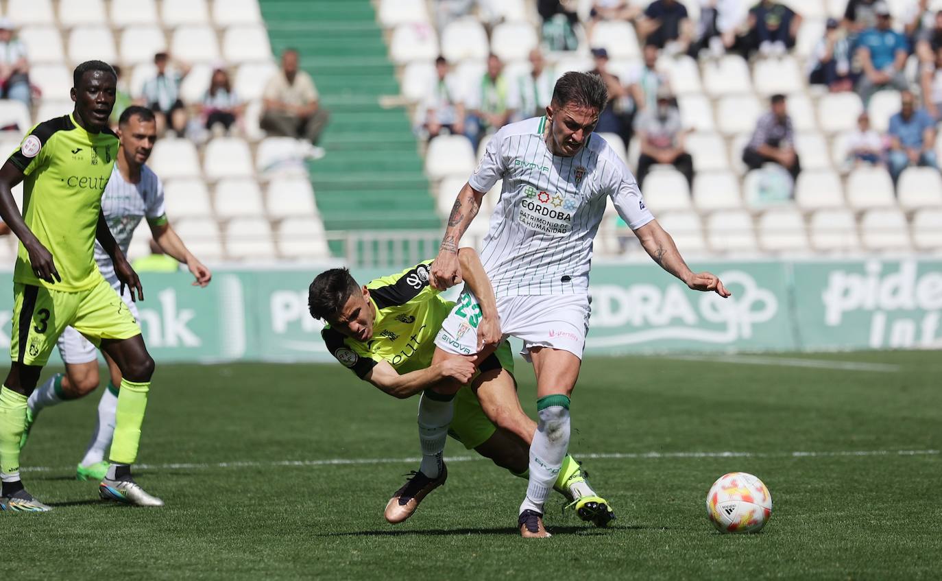 El Córdoba CF - AD Ceuta, en imágenes