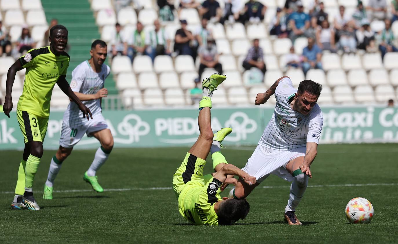 El Córdoba CF - AD Ceuta, en imágenes