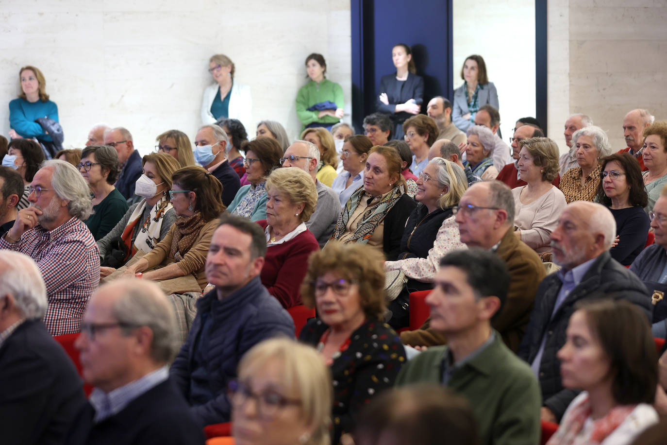 El Foro Cultural de ABC Córdoba con Juan Eslava Galán, en imágenes