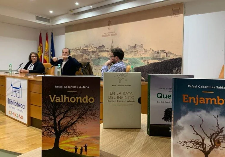 Rafael Cabanillas presenta 'Valhondo' en Toledo: «Escribir es sacar a la luz lo que duele»