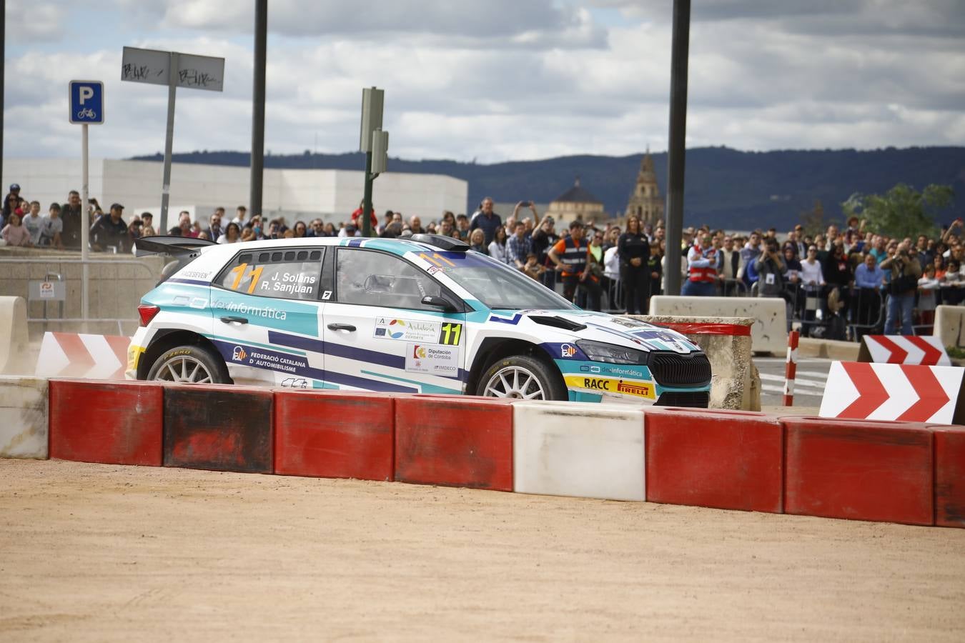 Las mejores imágenes del tramo urbano del Rallye Sierra Morena 2023