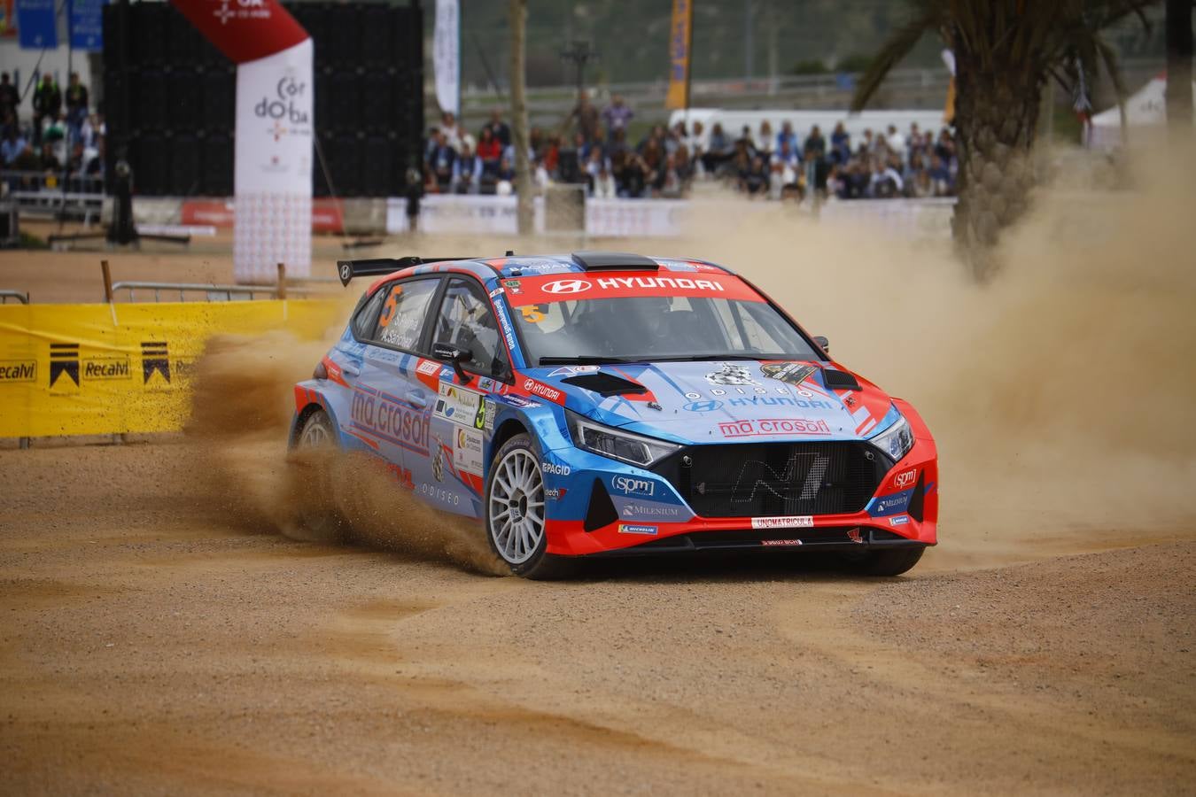 Las mejores imágenes del tramo urbano del Rallye Sierra Morena 2023