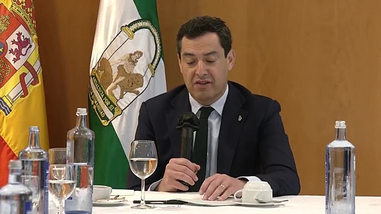 Moreno agradece el trabajo de las Comunidades Andaluzas en Catalunya