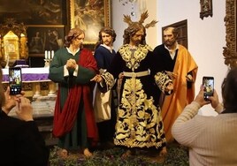 Clasicismo en Santiago, San Pedro y San Juan para recrear el beso de Judas en Córdoba
