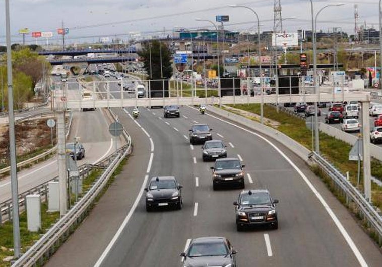 Las obras del bus-VAO de la A-2 podrán empezar este año, promete el Ministerio de Transportes