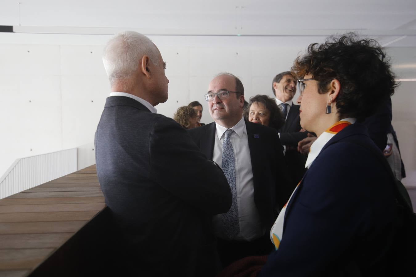 Fotos | El Gobierno entrega a la Junta de Andalucía la nueva Biblioteca de Córdoba