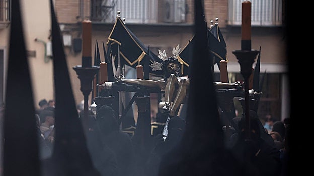 El Cristo de la Salud avanza el Lunes Santo