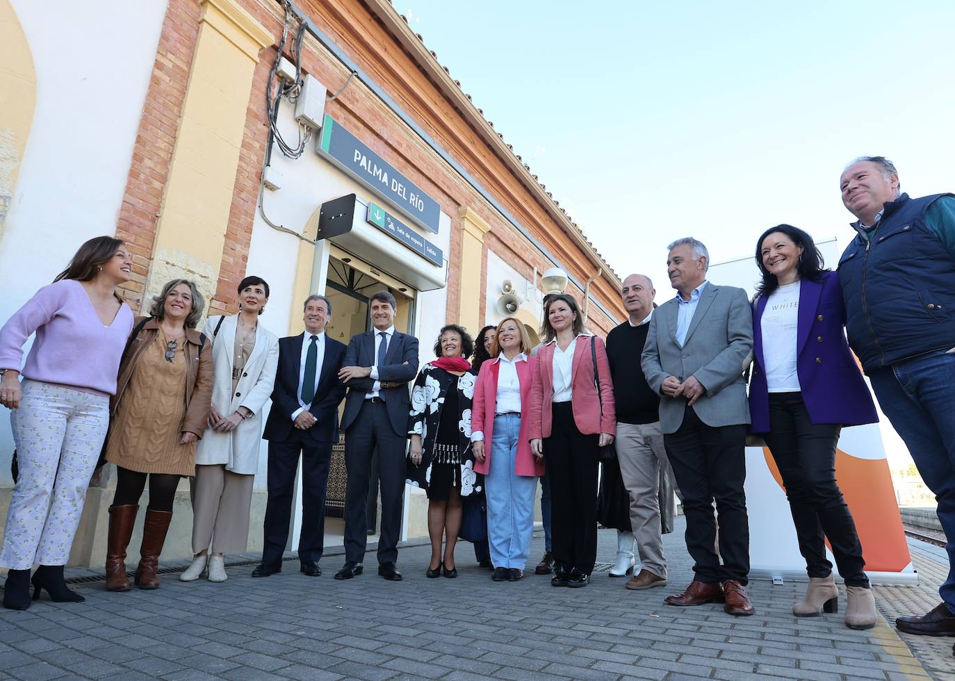 El viaje inaugural del tren de proximidad entre Palma y Villa del Río, en imágenes
