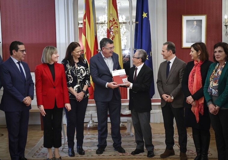 El Defensor del Pueblo valenciano ve a la Administración como un «territorio hostil»