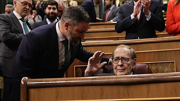 Moncloa utiliza la moción para reforzar a Díaz y azuzar el miedo a una coalición de Feijóo con Vox