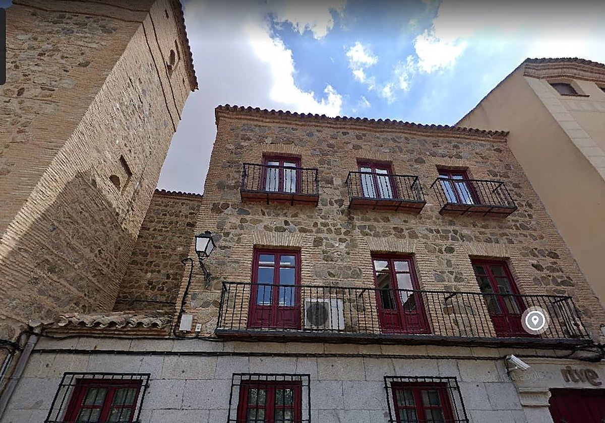 Edificio en el que se va a construir un centro de mayores