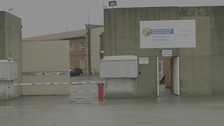 Interior finaliza el acercamiento de presos de ETA con 'Amaia', pareja de 'Txapote'