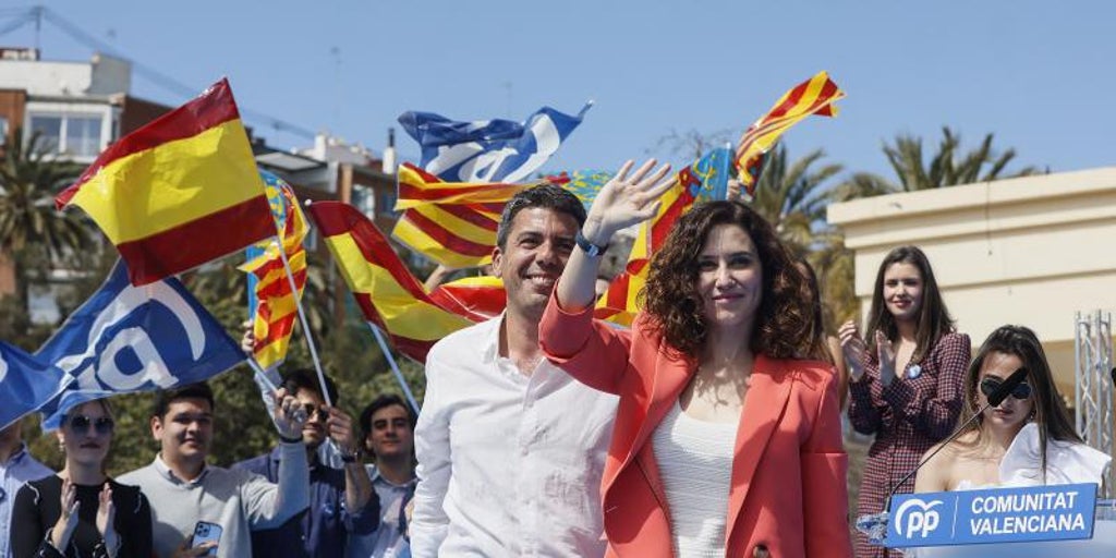 Ayuso carga contra la «gran mentira» del proyecto «de cartón» de Sánchez y su gestión «furibunda»: «Su tiempo se acaba»