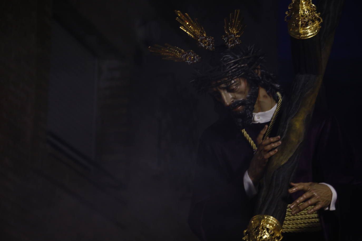 El vía crucis del Señor del Soberano Poder en Córdoba, en imágenes