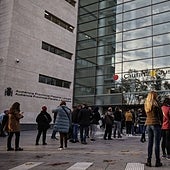 Cárcel para el padre que acuchilló al joven acusado de asesinar a su hijo de 16 años en Valencia