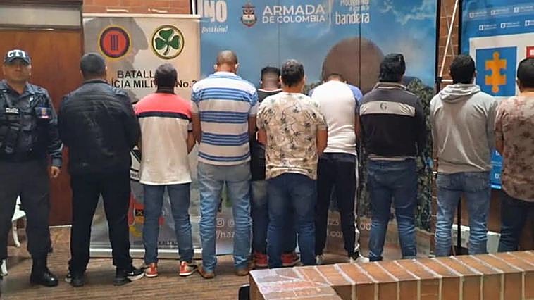 La Guardia Civil detiene en Colombia a los constructores del primer narcosubmarino que llegó a Galicia en 2019