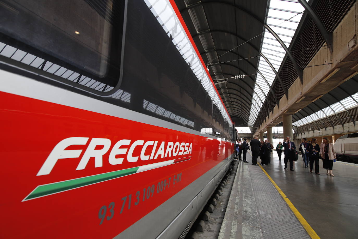 El viaje inaugural de las &#039;flechas rojas&#039; de Iryo desde Córdoba, en imágenes