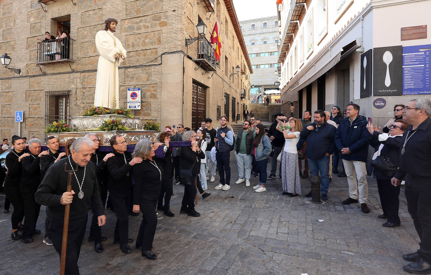 De las concepcionistas a la catedral: el traslado del Cristo Nazareno Cautivo