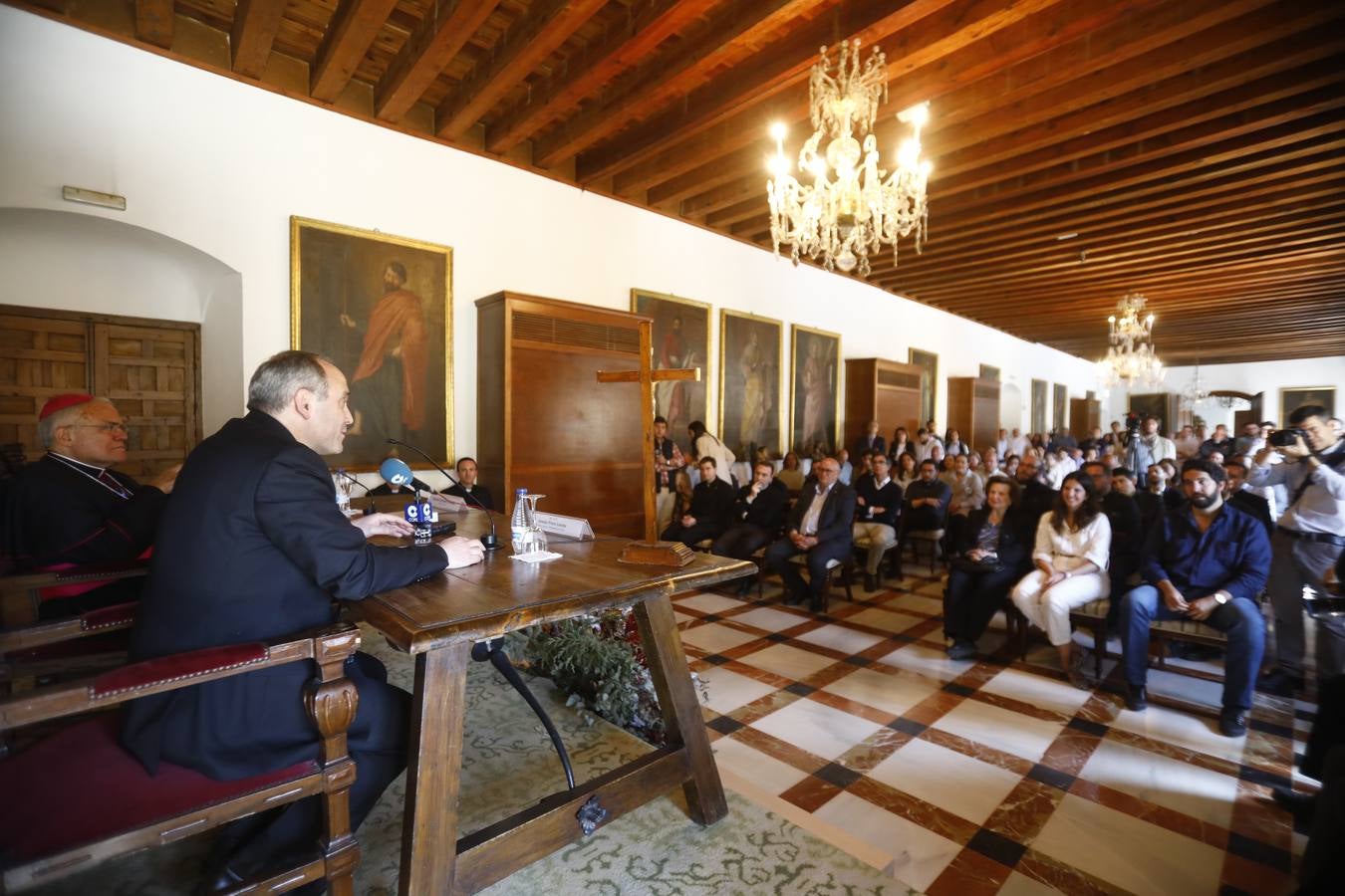 Fotos: La despedida del vicario general de Córdoba Antonio Prieto, en imágenes