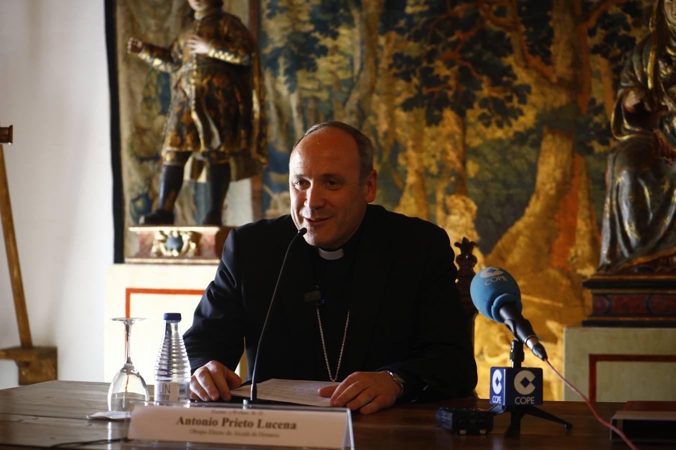 Fotos: La despedida del vicario general de Córdoba Antonio Prieto, en imágenes