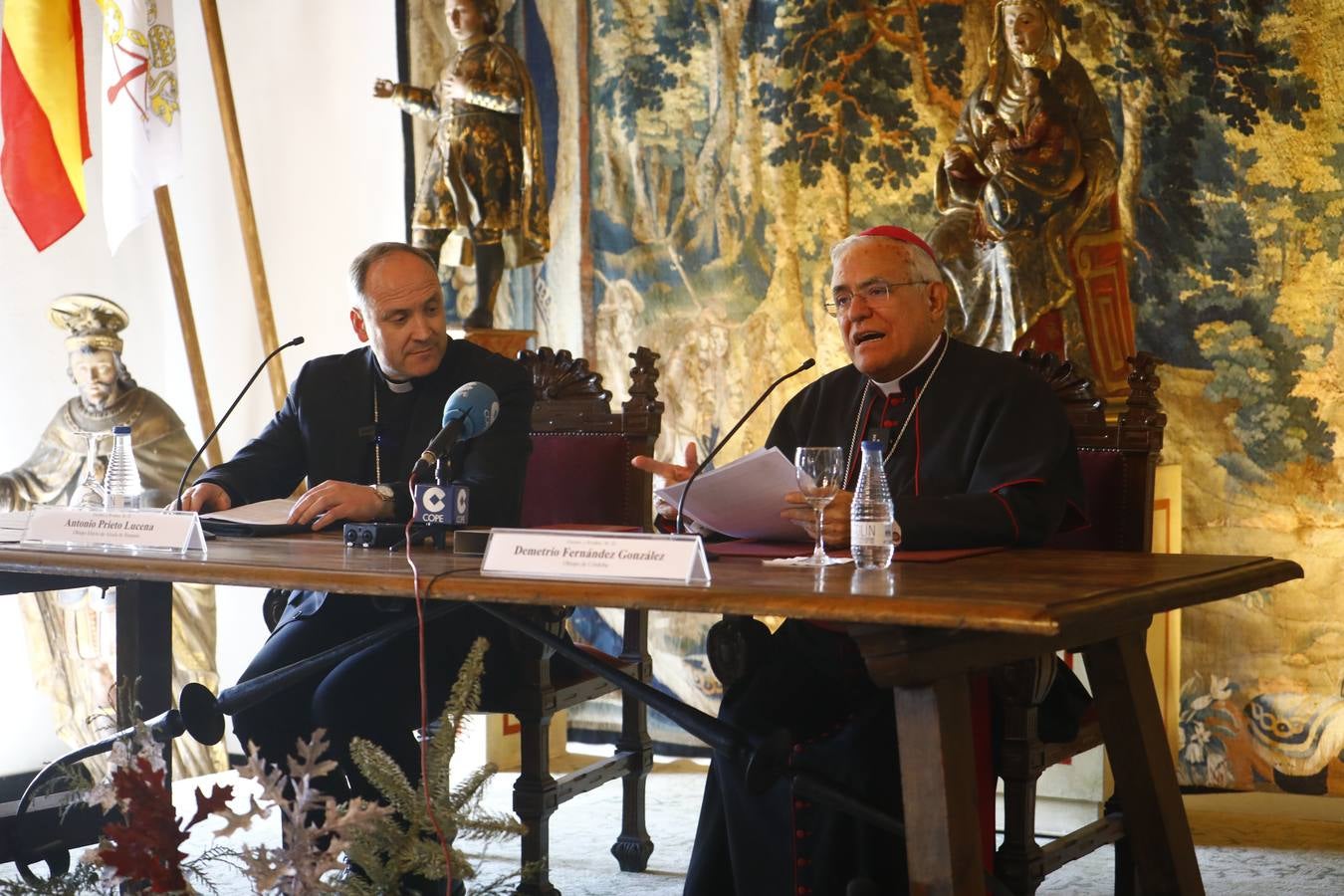 Fotos: La despedida del vicario general de Córdoba Antonio Prieto, en imágenes