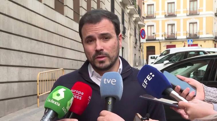 Garzón pide a Podemos que acuda mañana al acto de Díaz "sin ningún tipo de condición"