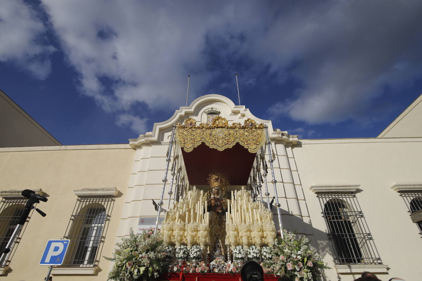 La procesión de la Virgen de la O el Sábado de Pasión de Córdoba, en imágenes