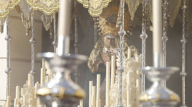 La Virgen de la O, en el momento de su salida