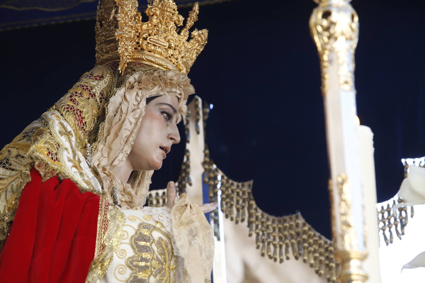La esperada salida de la Entrada Triunfal el Domingo de Ramos de Córdoba, en imágenes
