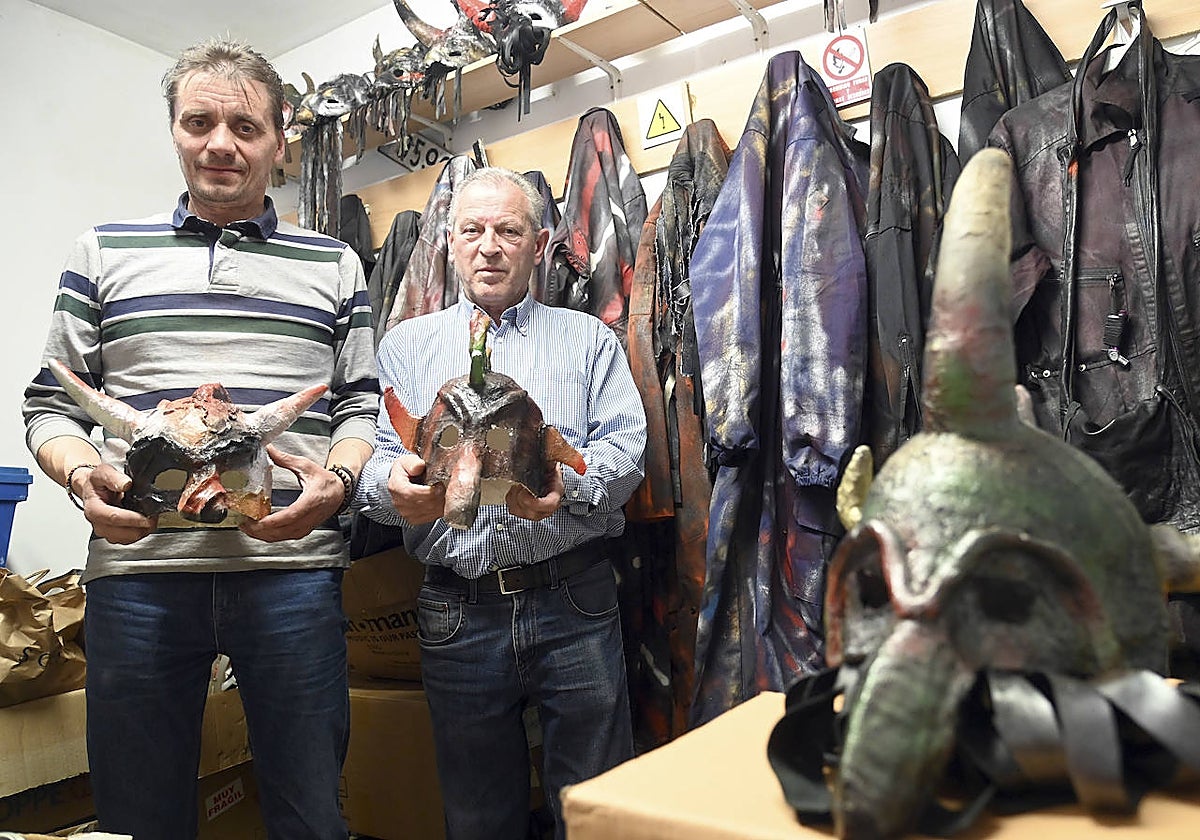 Elementos de la fiesta del Judas de Villadiego, en la provincia de Burgos