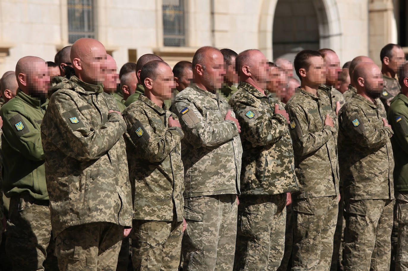 Despedida de militares ucranianos en la Academia de Infantería de Toledo
